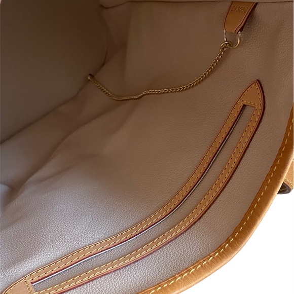 Louis Vuitton Monogram Canvas Bucket GM w/o pouch - Picture 7 of 17